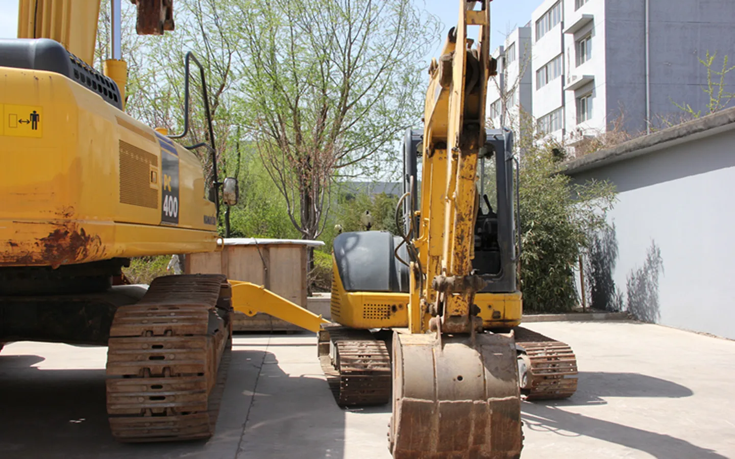 Good quality low price minibagger import smallest mini second hand harga excavator baru bekas 5 tonne tracked excavator