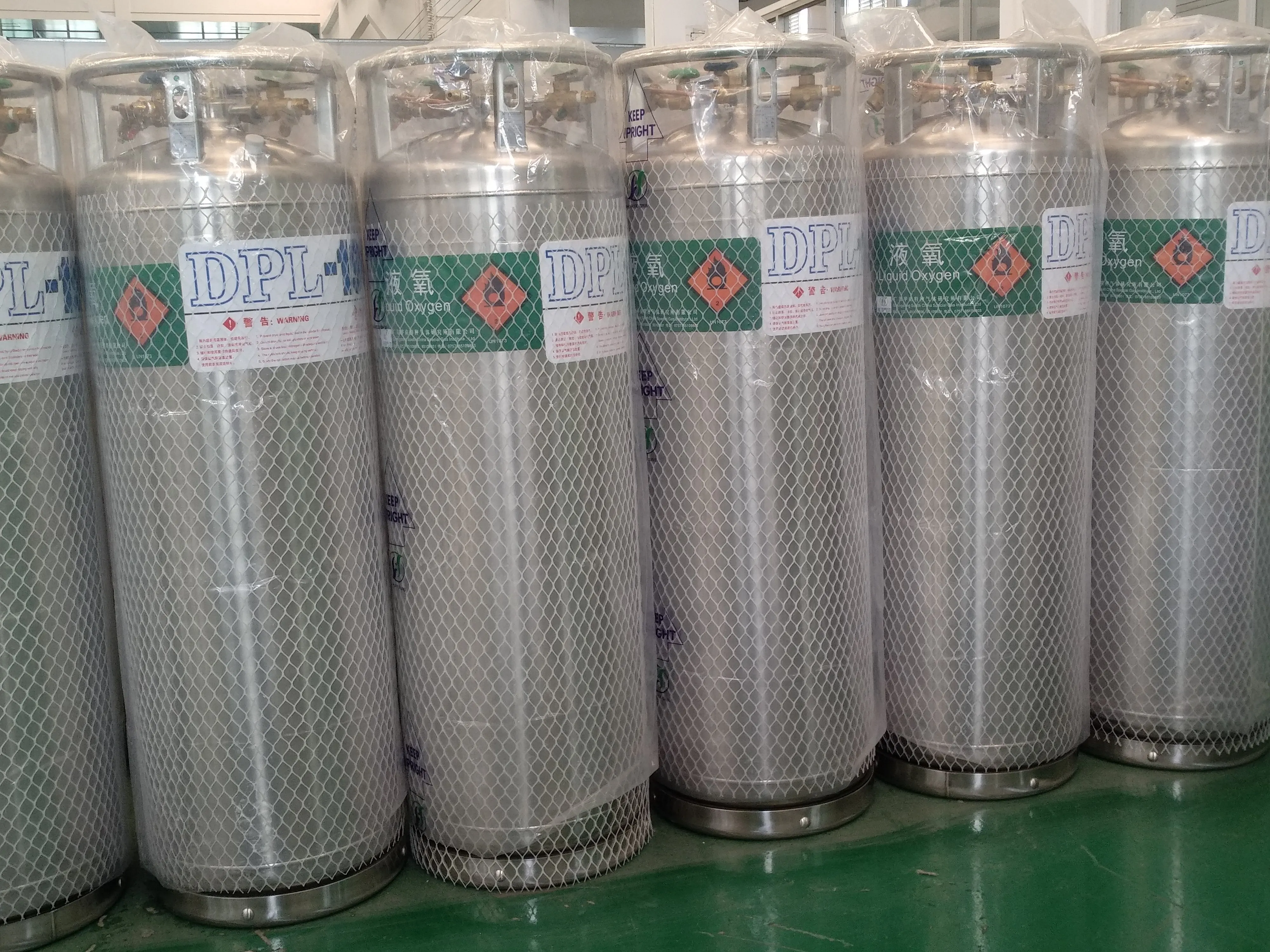 Hospital medical oxygen supply liquid oxygen tank