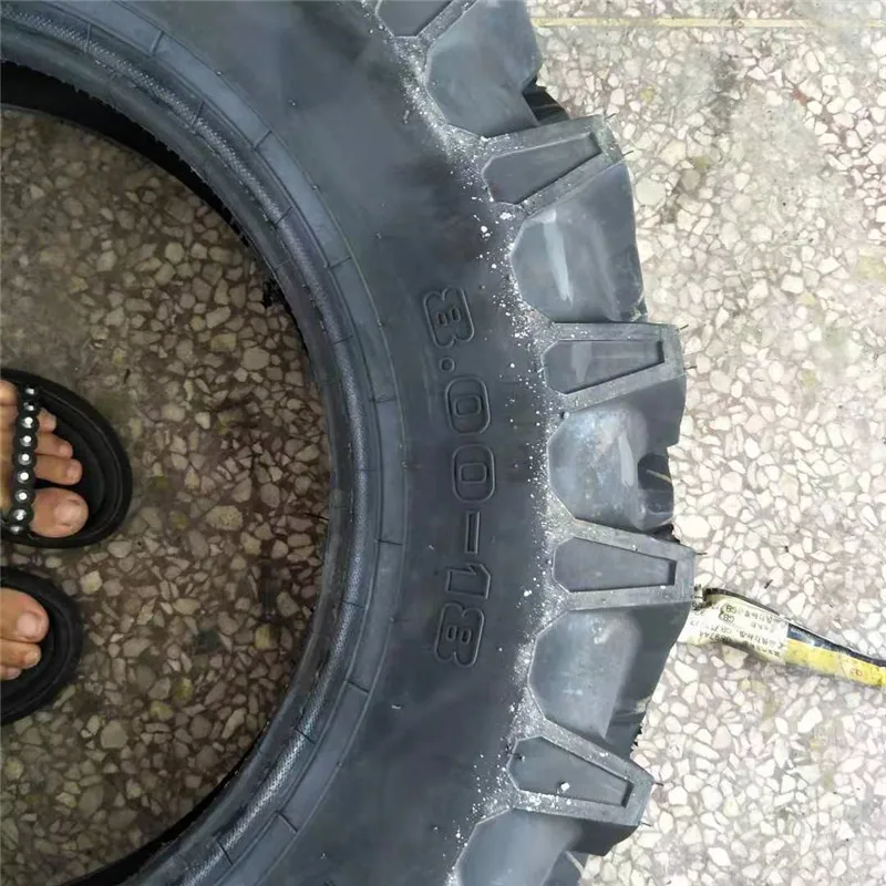 Agricultural tyres 8.00-18 with R-1 pattern