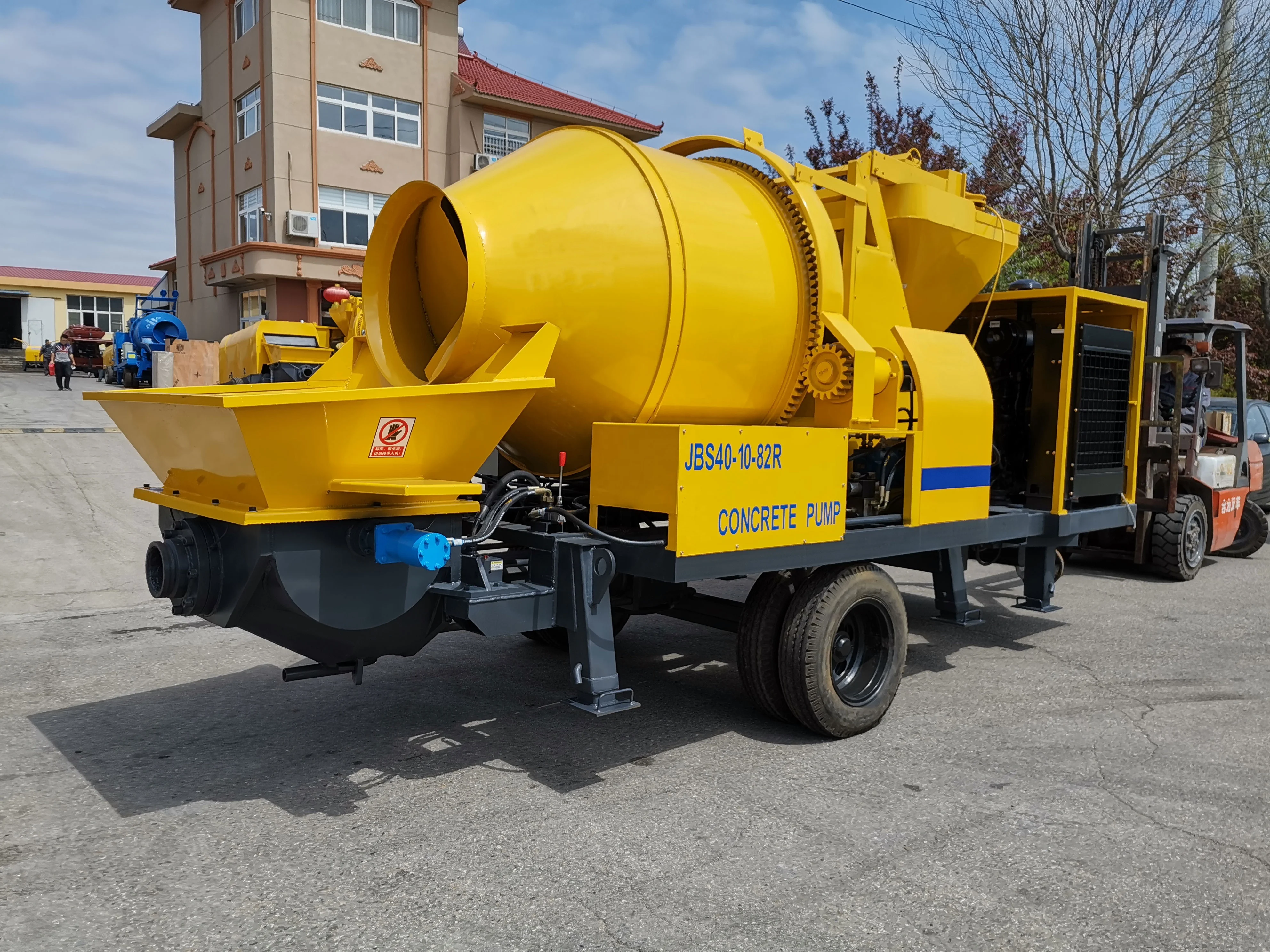 portable diesel forced concrete mixer with pump machine