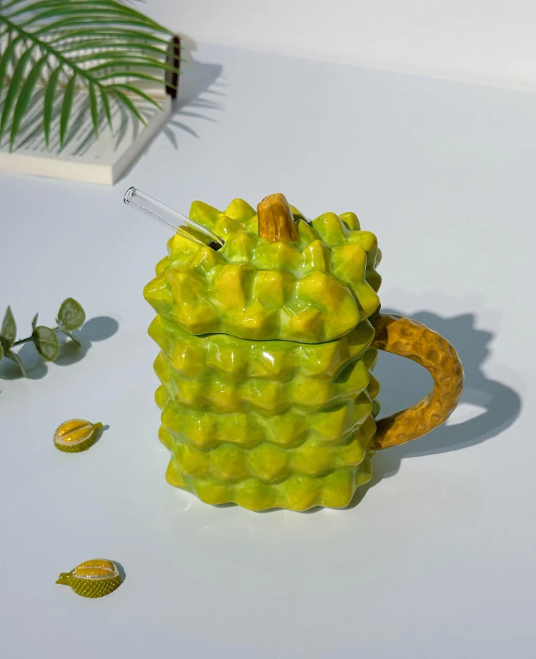 Unique 3D Fruit Durian Mug Cute Ceramic Strawberry Orange Mug Cups Coffee Milk Large Capacity Mug for Gift