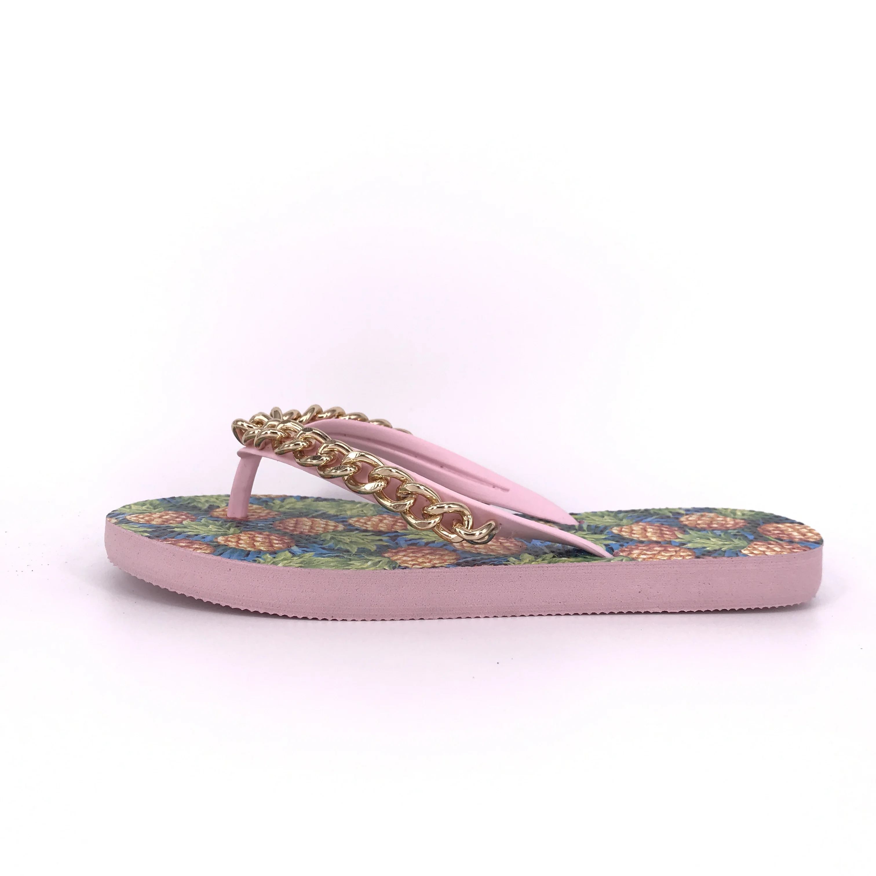 100 MOQ flip flop custom LOGO fashion party women slippers