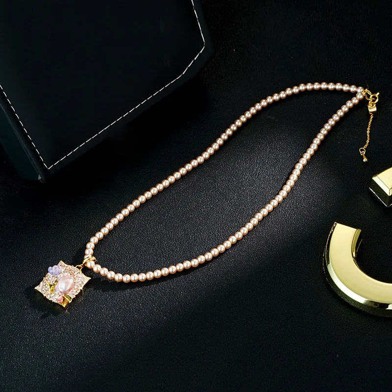 New  Fashion Europe and America Natural Baroque Oil Painting Style Flower Frame Removable Pendant Necklace Collar for Women