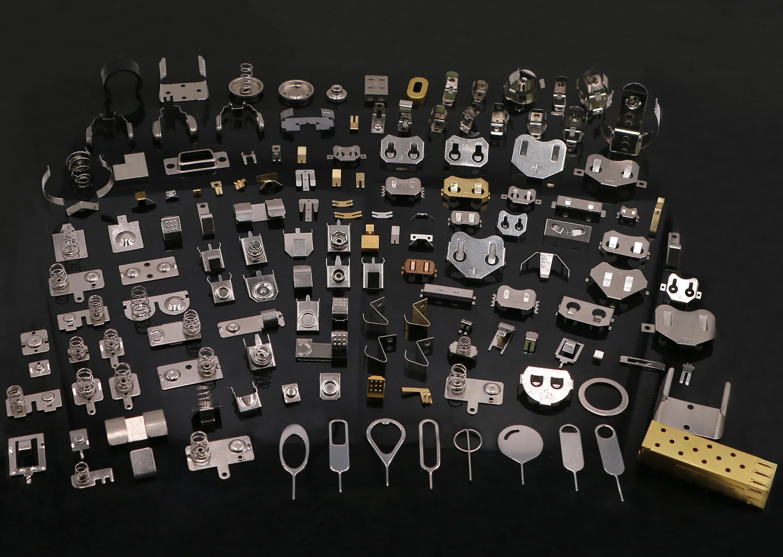 Custom Steel Hardware Spring AA Clip Metal Terminal Battery Contacts