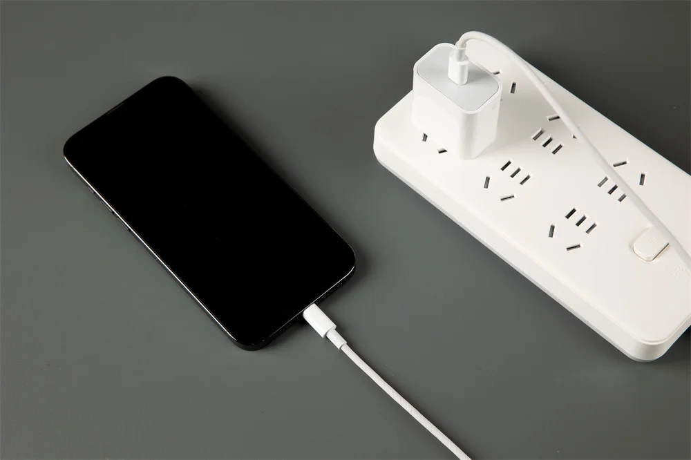 Moreasy High Quality Durable 1/1.8m Original Usb Cable For Iphone Mobile Phone