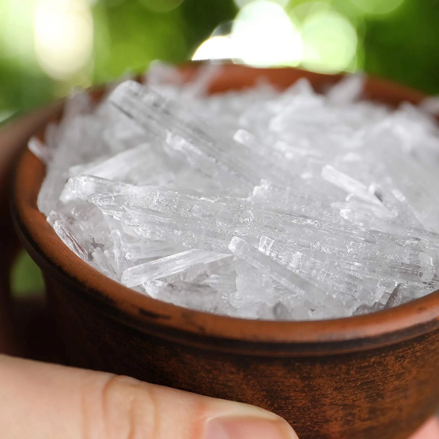 CAS 89-78-1 Menthol Crystals 99% Menthol Crystal Inhalation With Fast Delivery