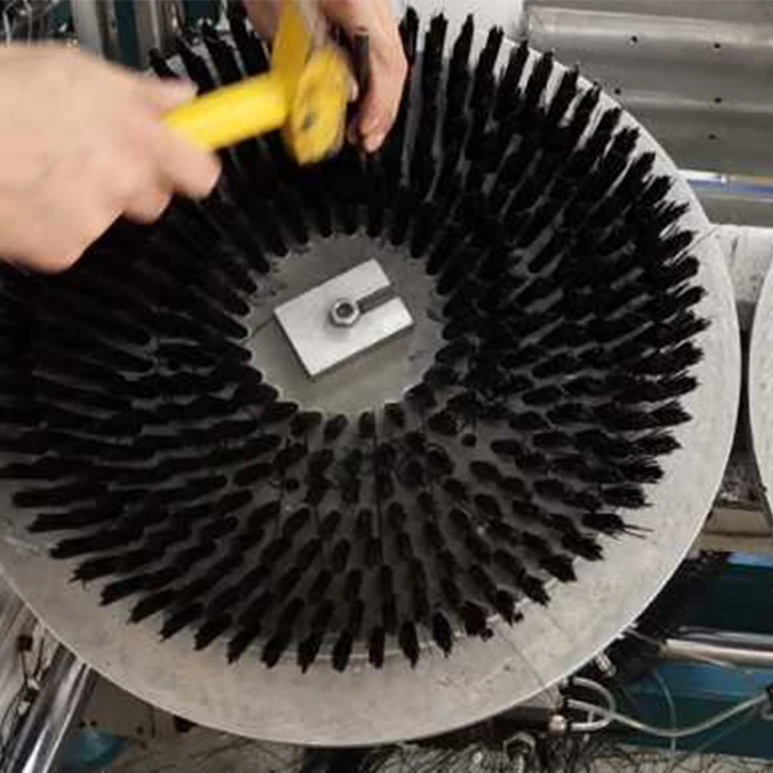 Scrubber machine round brushes for cleaning floor machine