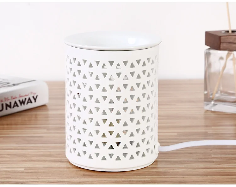 
Home decoration ceramic tealight candle holder porcelain essential oil burner candle jar candle wax warmer 