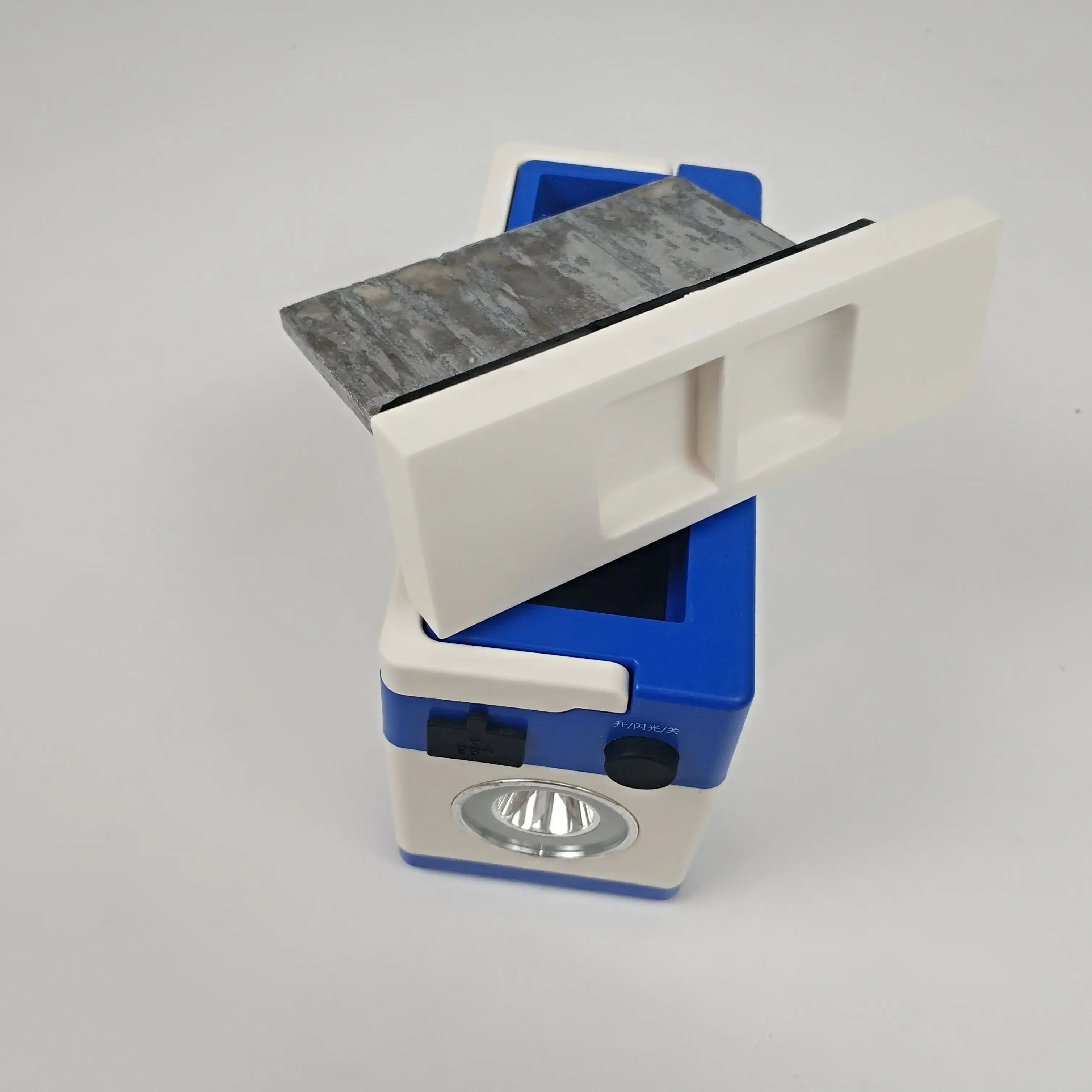 Small Volume Uninterruptible Power Supply Combined with Solar Battery Storage Aluminium Fuel Cell