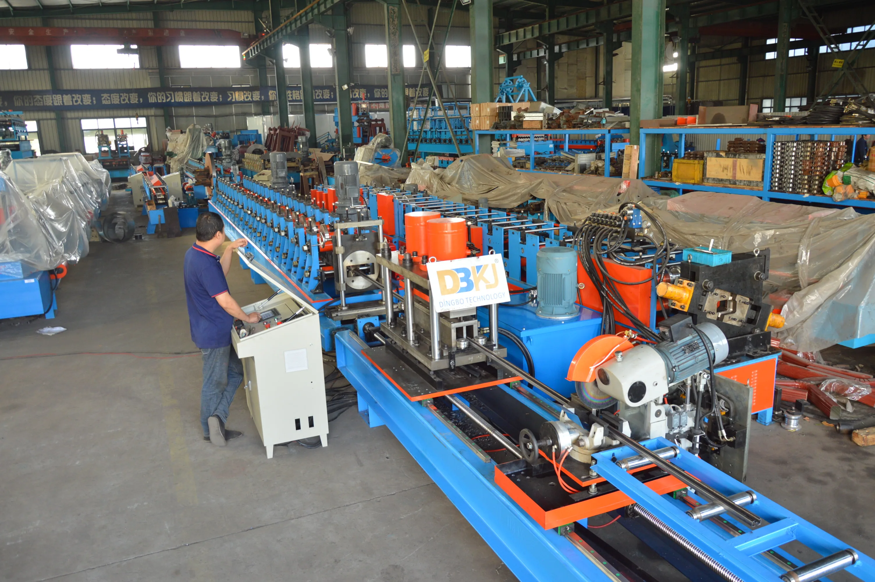 High Performance  Cu Channel Solar Panel Roll Forming Machine for Building Material