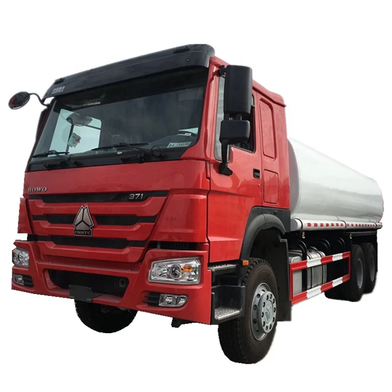SINOTRUK HOWO 5000GL WATER TANKER TRUCK  ZZ1167M4611