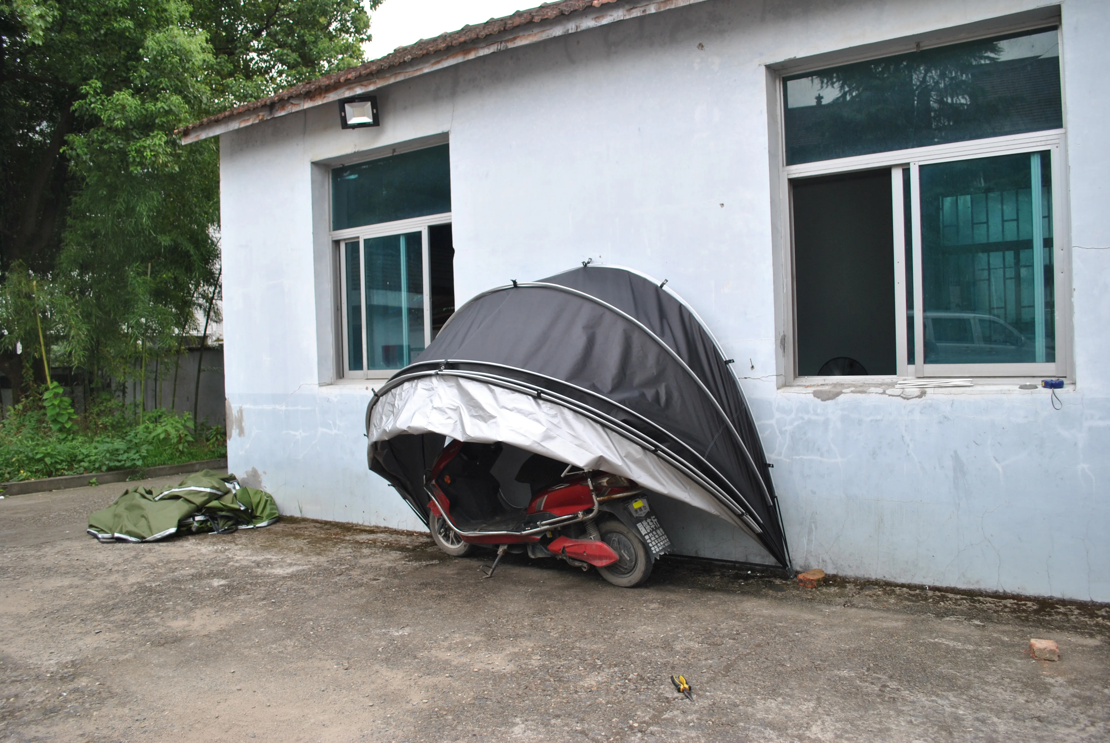 CZX-507 Hanging Motorbike Bike Tent Cover Shed Strong Frame Storage Garage Weatherproof Motorcycle Moped Mobility Scooter tent