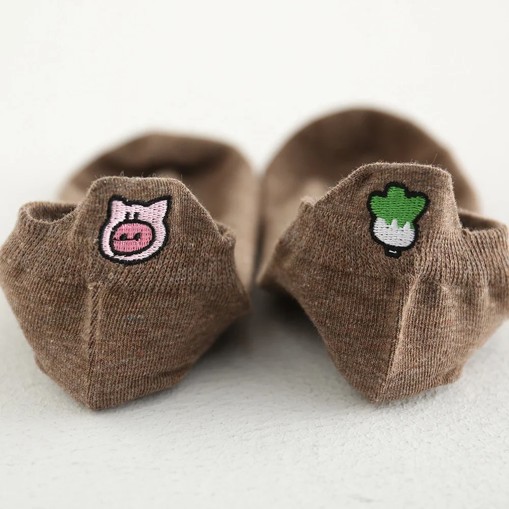 Animal New Style Dog Rabbit Cat Cute Ankle Socks Women Logo Embroidered Socks