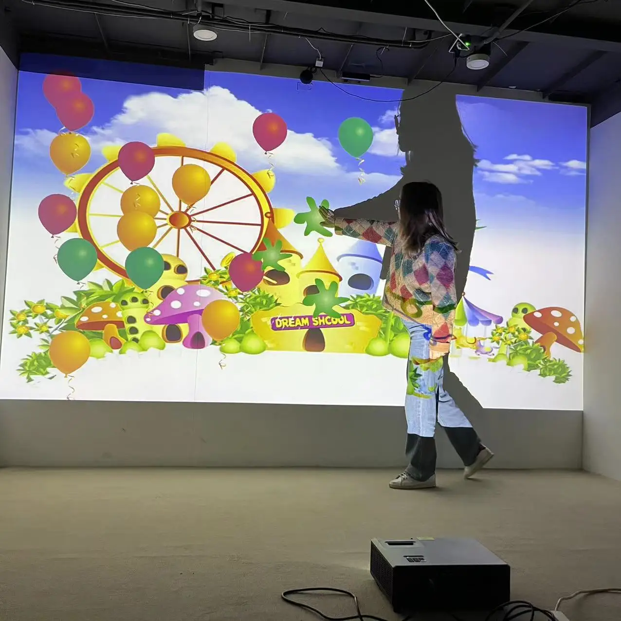 Original Factory  interactive projection system interactive floor projection games ar Kinect game immersive experience