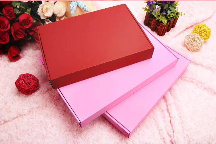 Recycle Paper Printing  Packaging Customised Colored Mailer Pink Boxes  With Good Quality