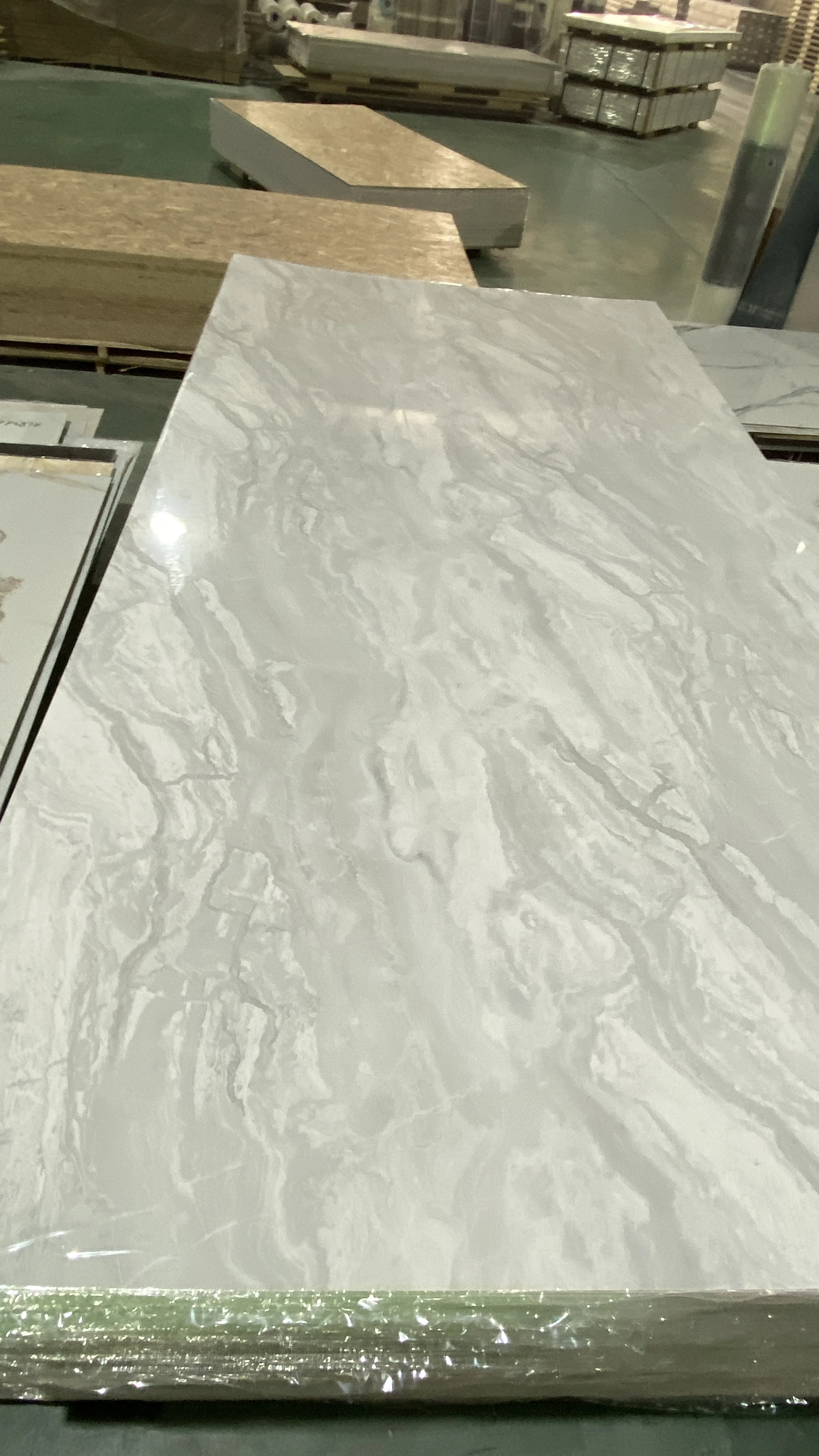 122*244 cm PVC Marble Sheet High Glossy UV Plastic Wall Panel Decorative UV Hard Panels Interior Decoration Wall Hotel Bathroom