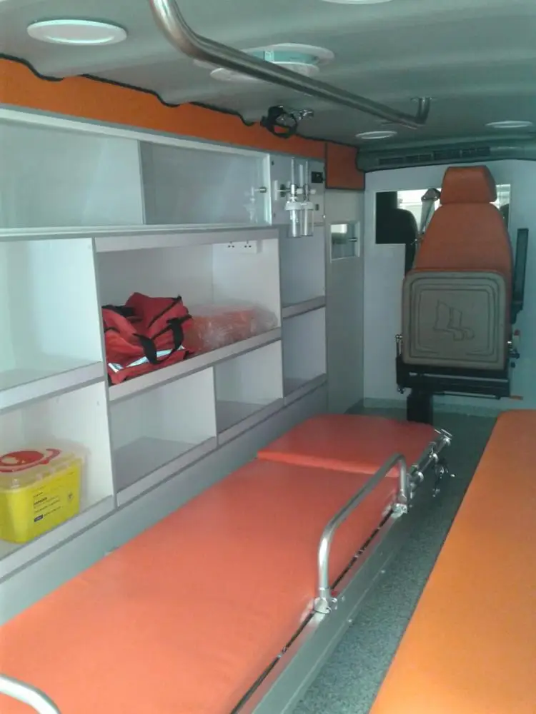 
STUTENHAM Advanced Facility Medical Vehicles Urvan Standard Roof Ambulance 