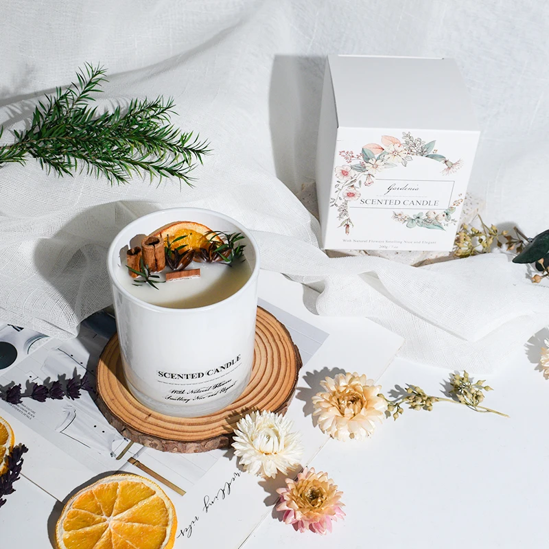 Custom Logo Wholesale Christmas Gift Natural Exquisite Luxury Dried Flower Scented Candle For Hotel And Apartment