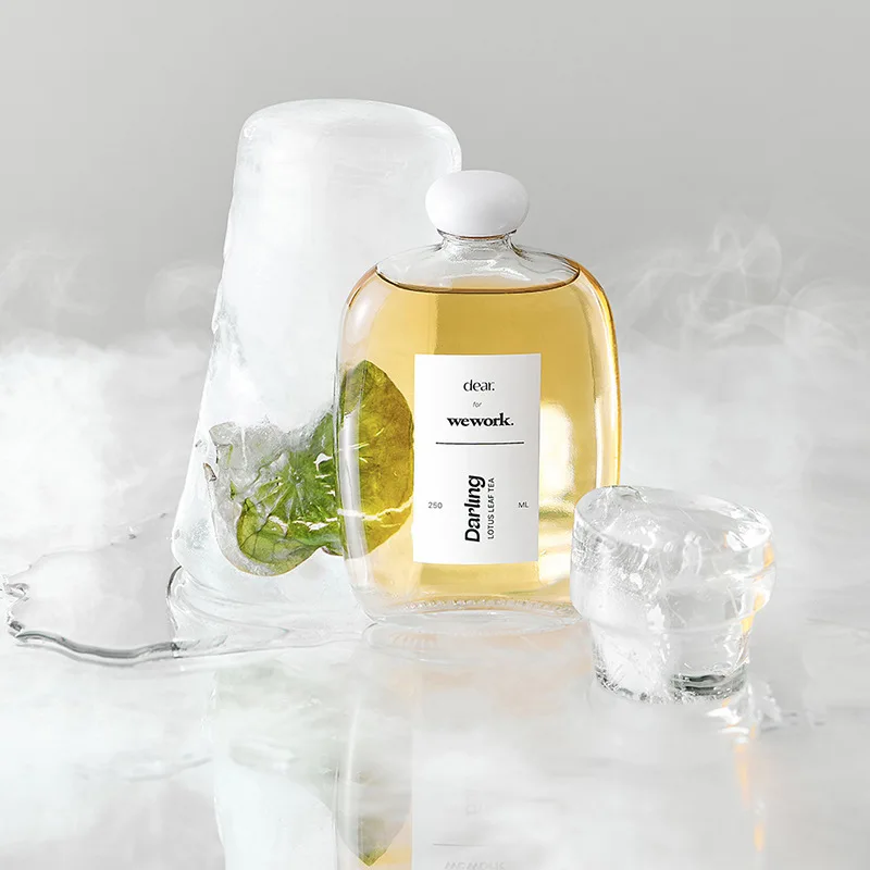 Homemade fruit wine empty wine bottle milk tea bottle glass frosted beverage sealed small white wine bottle