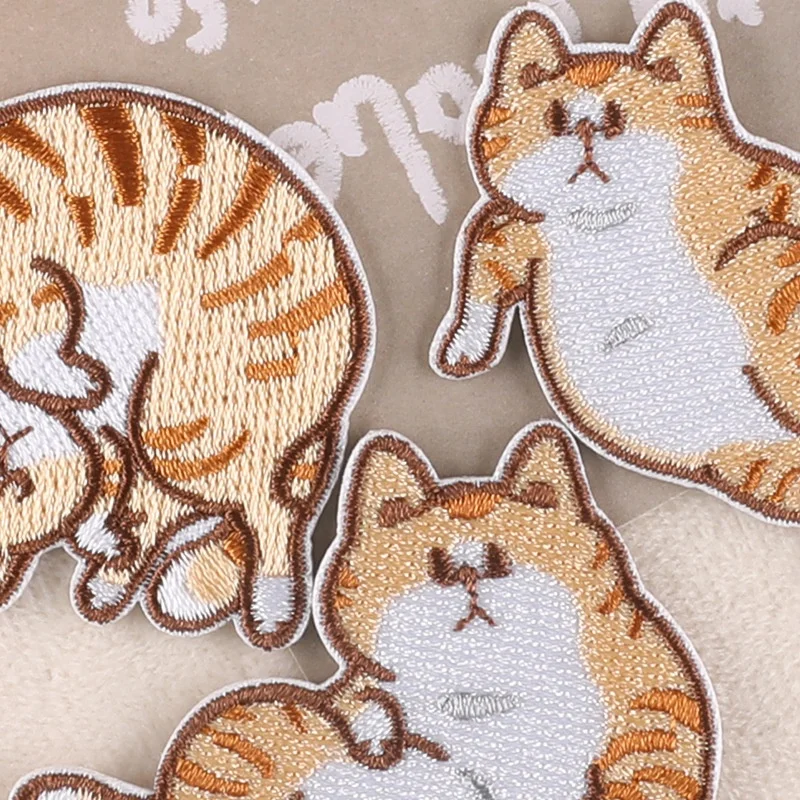 Self sticker embroidery cute cartoon cat Patch for kid clothes decoration