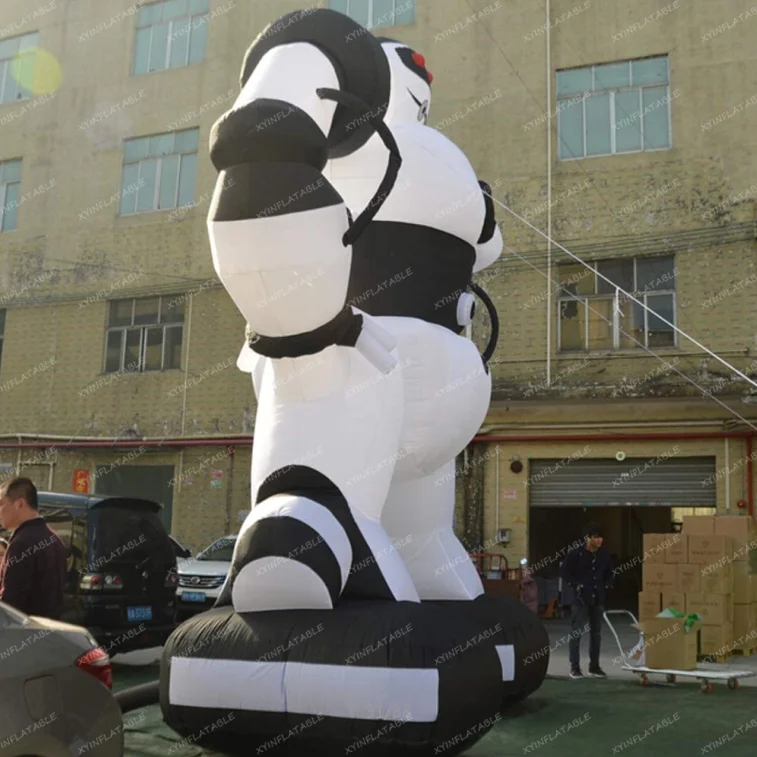 Custom design giant inflatable robot for advertising