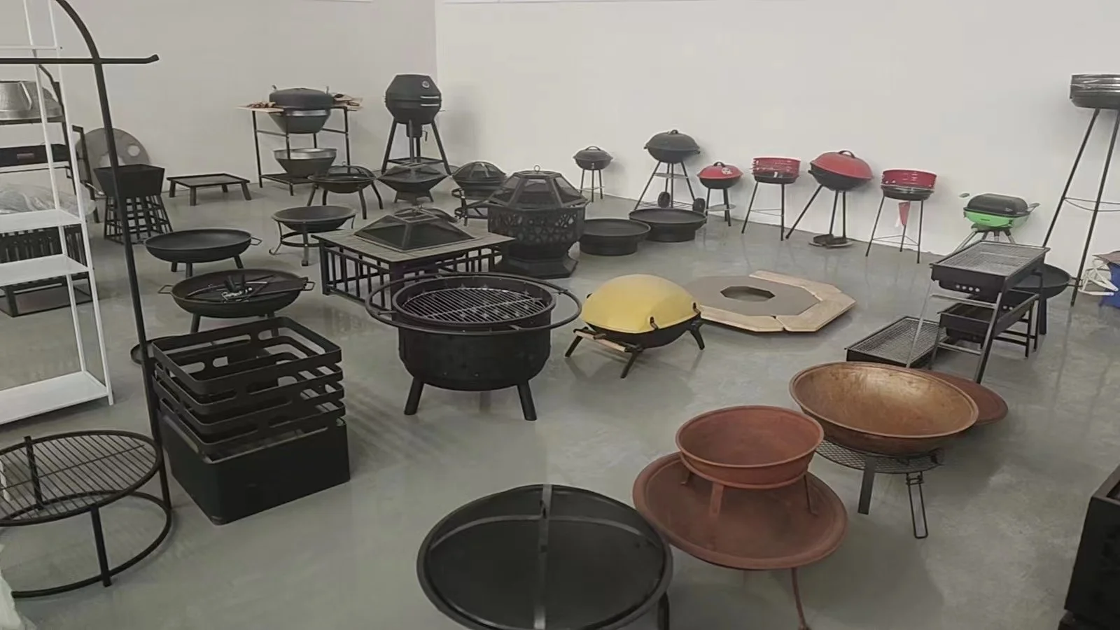 Multiple Function Outdoor Stainless Steel Gas Barbecue Grill with Side Burning