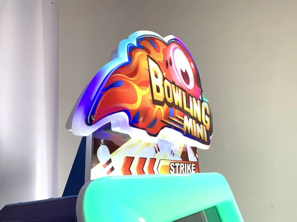 Hot Sale Arcade Bowling Machine Supplier Indoor Coin Operated Arcade Mini Bowling Game Machine