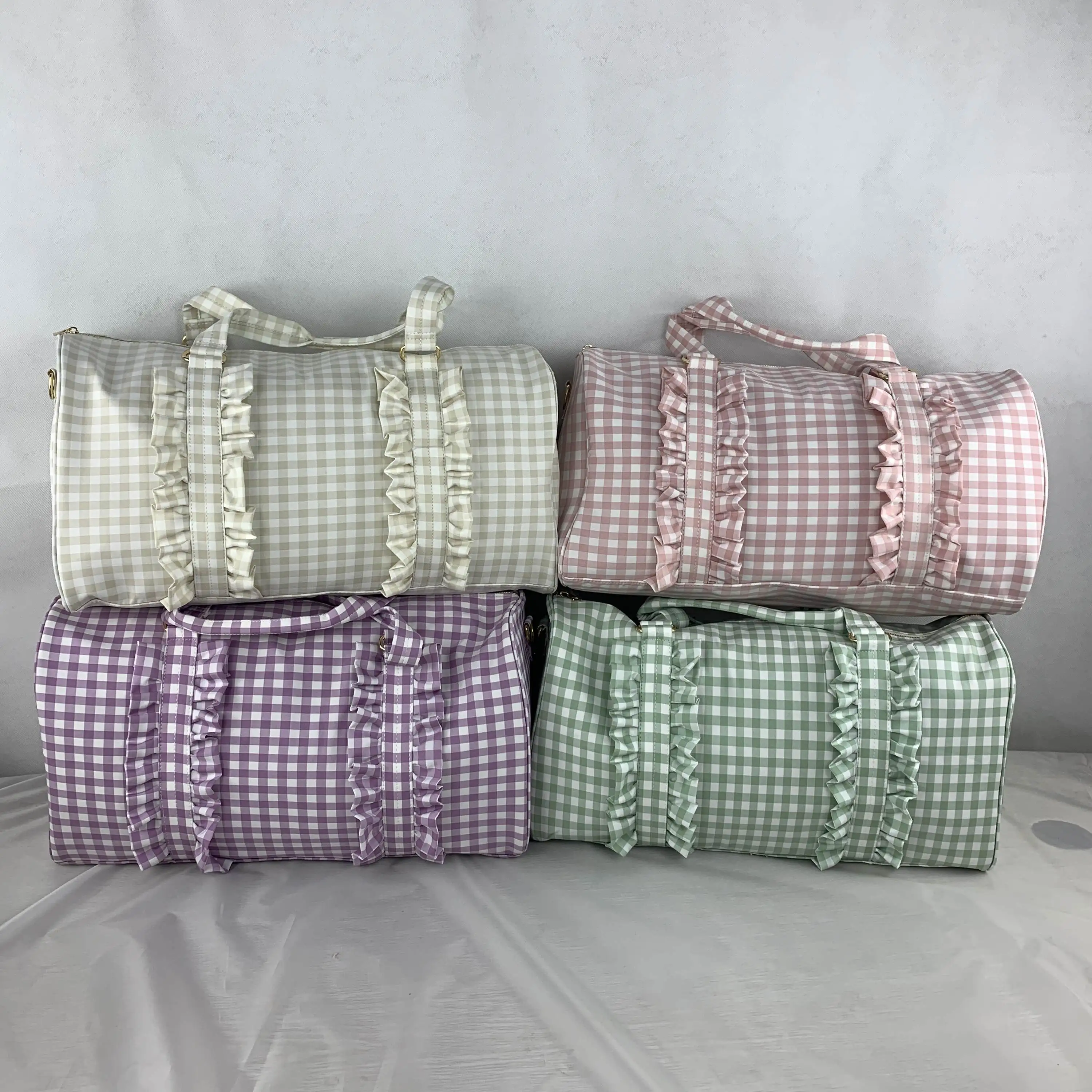 Rts Portable Cute Women Girls Ladies Travel Checked Plaid Ruffle Weekender Overnight Pink Gingham Duffel Bag Luggage Travel Bags