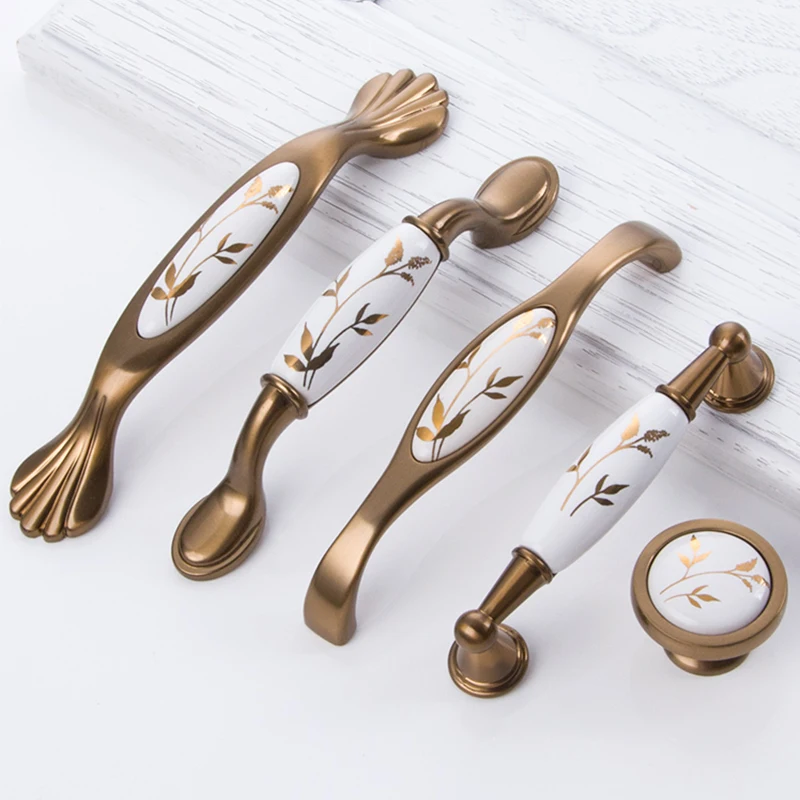 Gold Ceramic Door Handles European Antique Furniture Handles Drawer Pulls Kitchen Cabinet Knobs and Handles CZ-2126