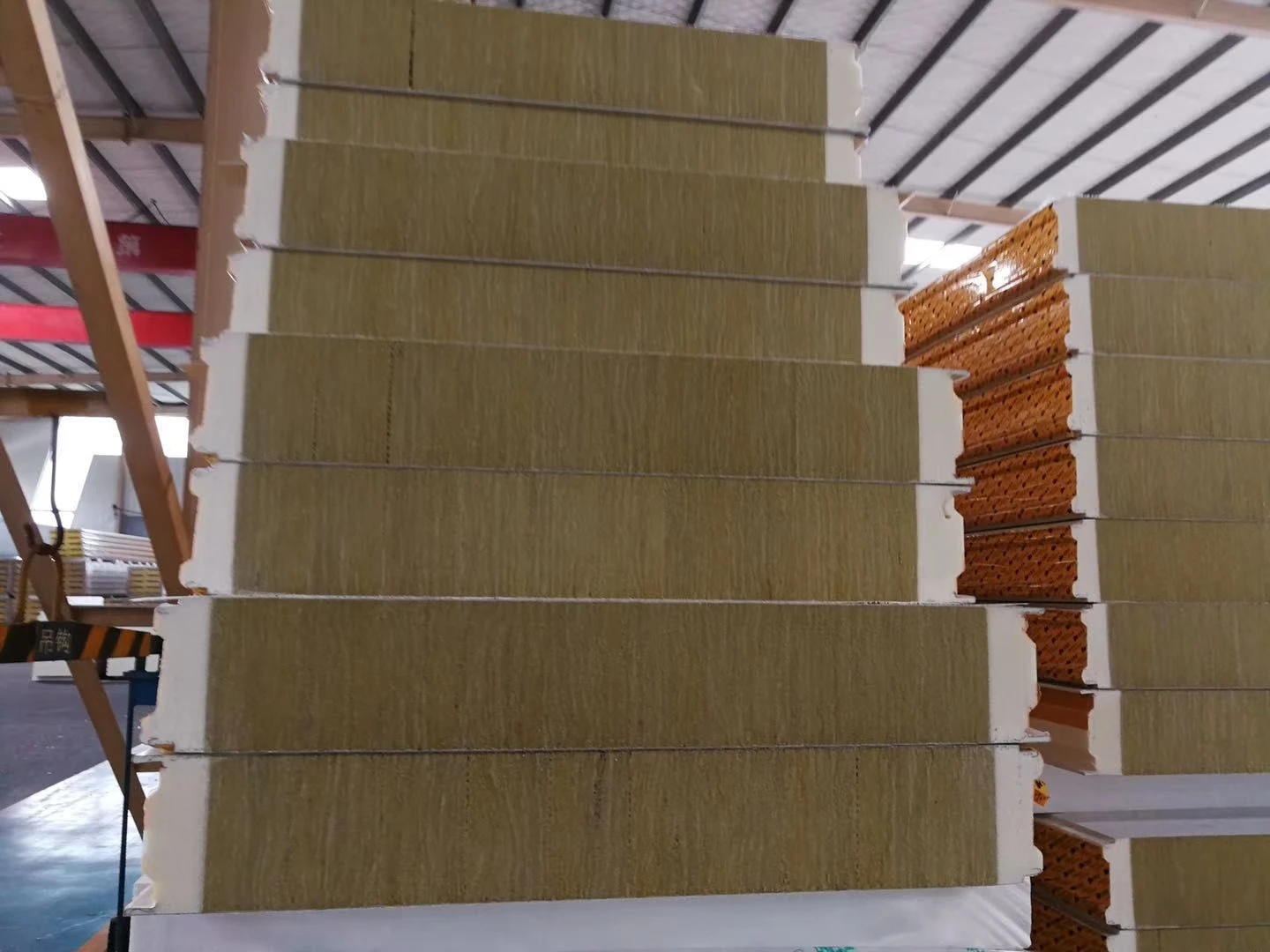 Headstrean 2022 hot sale Rock wool / mineral wool / glasswool  wall and roof sandwich panels price for warehouse