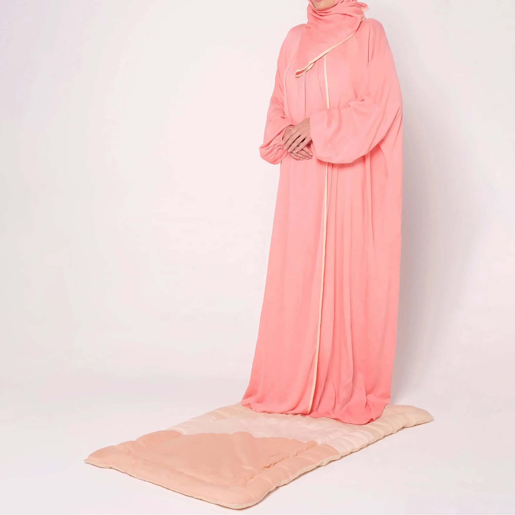Oti Textile Customized Design Long Abaya Muslim Dress Women Kaftan Dubai Elegant Medium Size Women Kaftan Prayer Dresses