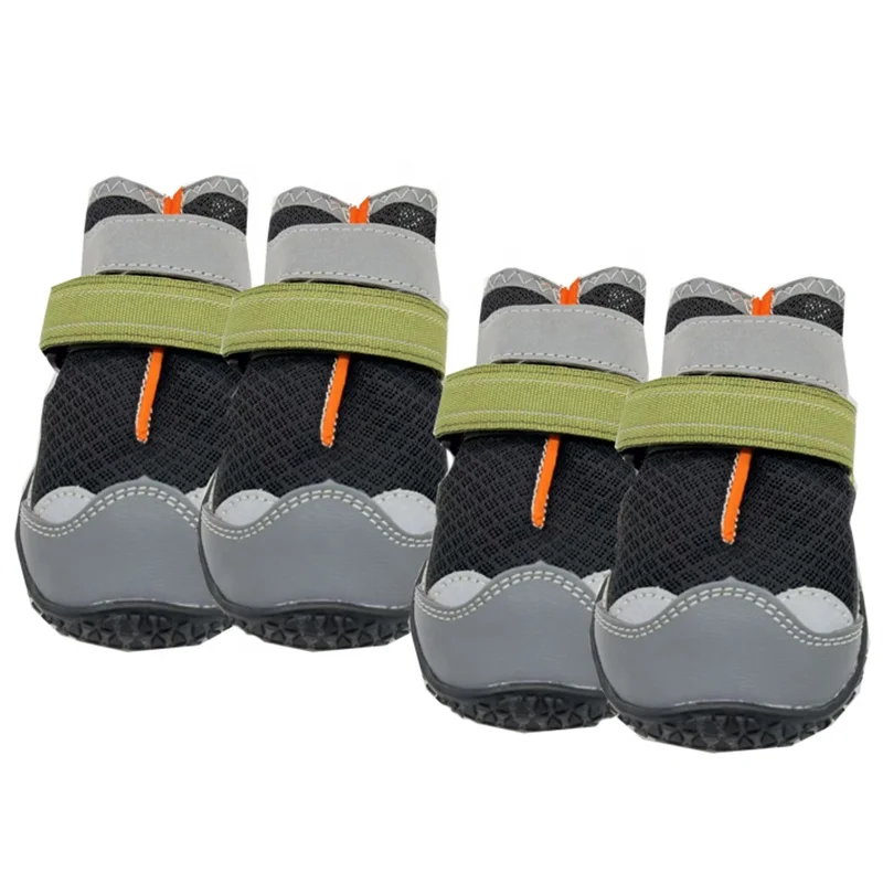 2023 new product dog shoes comfortable pet shoes for four seasons luxury designer Pet dog shoes zapatos para perros de disenador