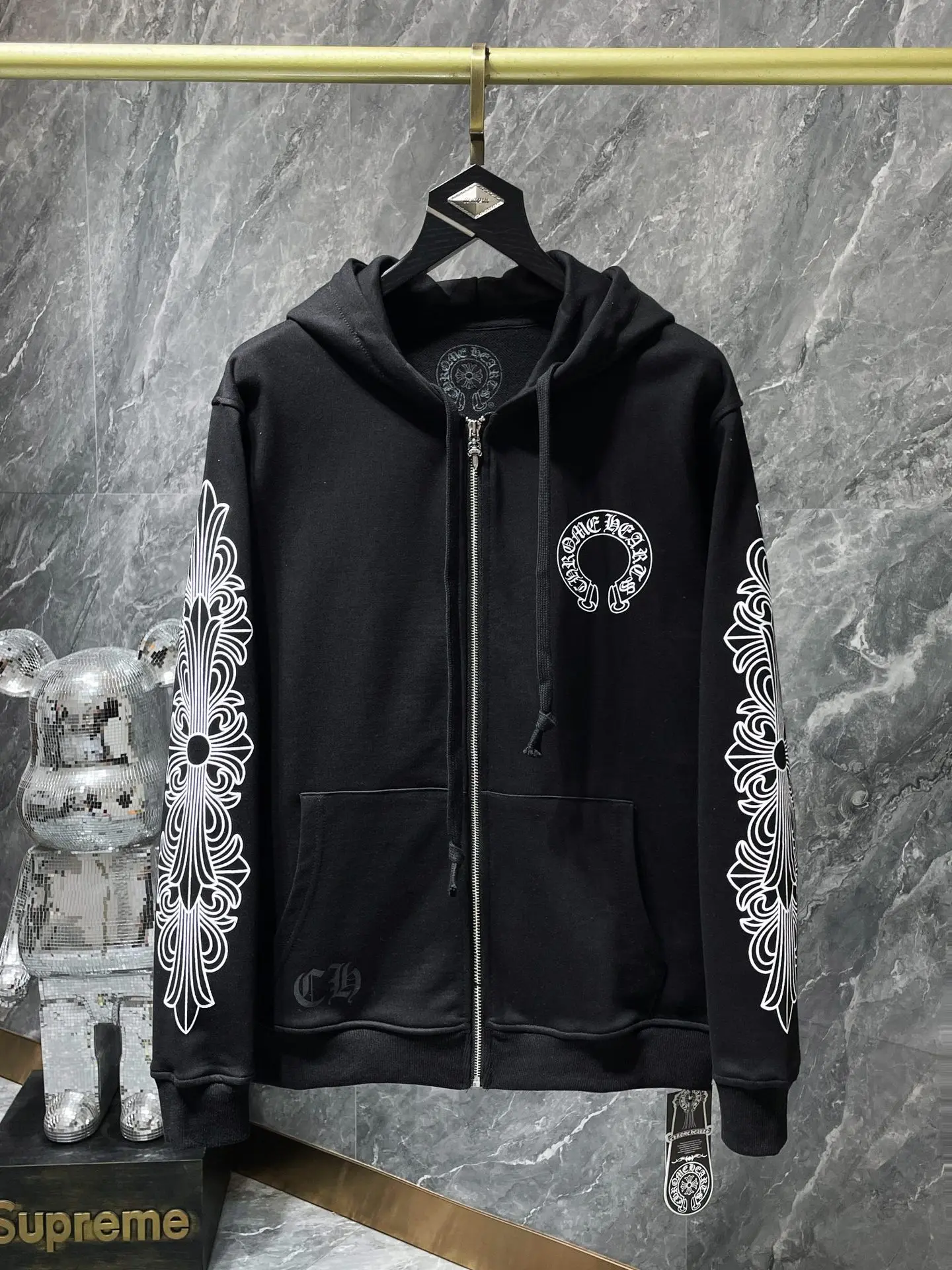 2024 Luxury Hearts Chrome The Latest Designer Brand High Quality Hoodie Fashion Long Sleeve Neutral Printed Casual Cotton Men