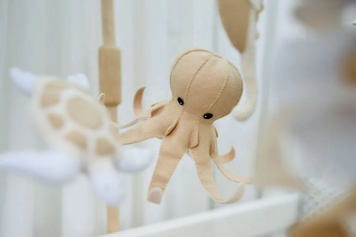 best quality octopus trending baby products sea ocean hanging crib musical wood cot baby felt mobiles for baby shower gift