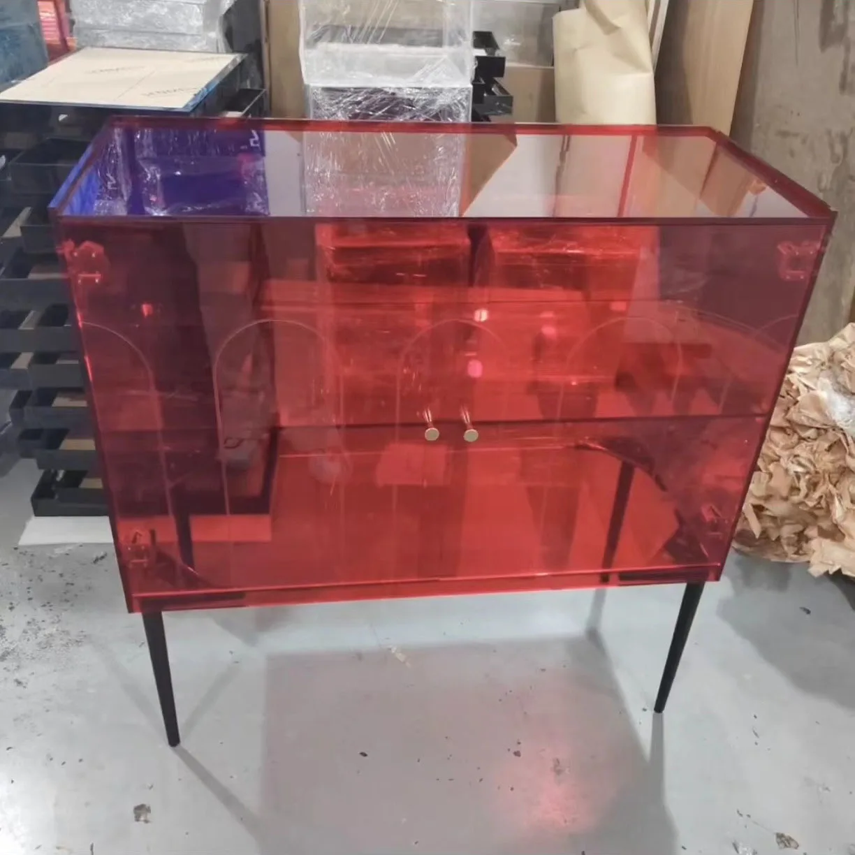 JUMEIJIA bespoke 5-tier 1:24 clear acrylic model car display case with 4 shelves and door wall mounted