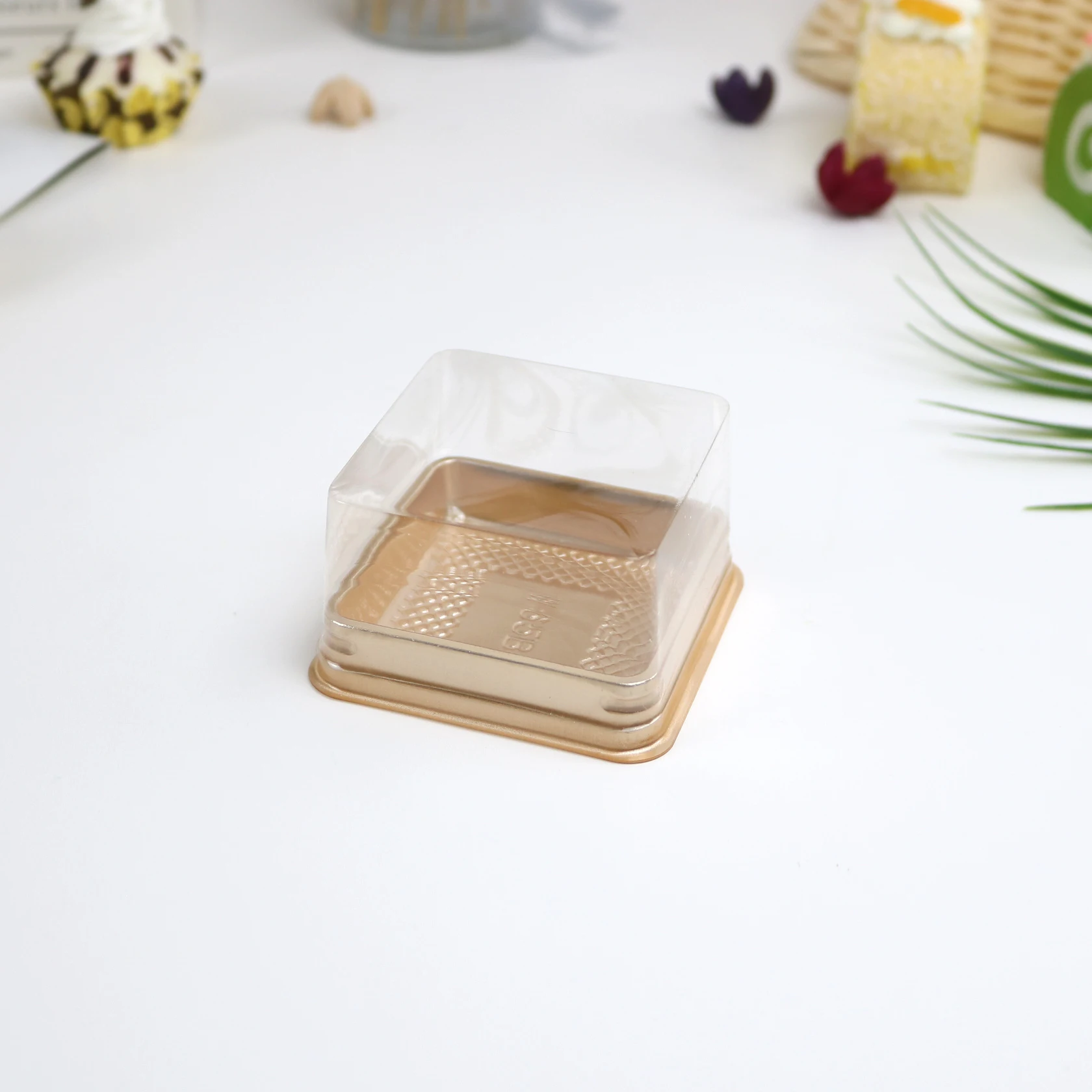 Food Grade Plastic Clear Mini Cake Box Packaging Cupcake Container For Cheese Pastry Dessert Cake