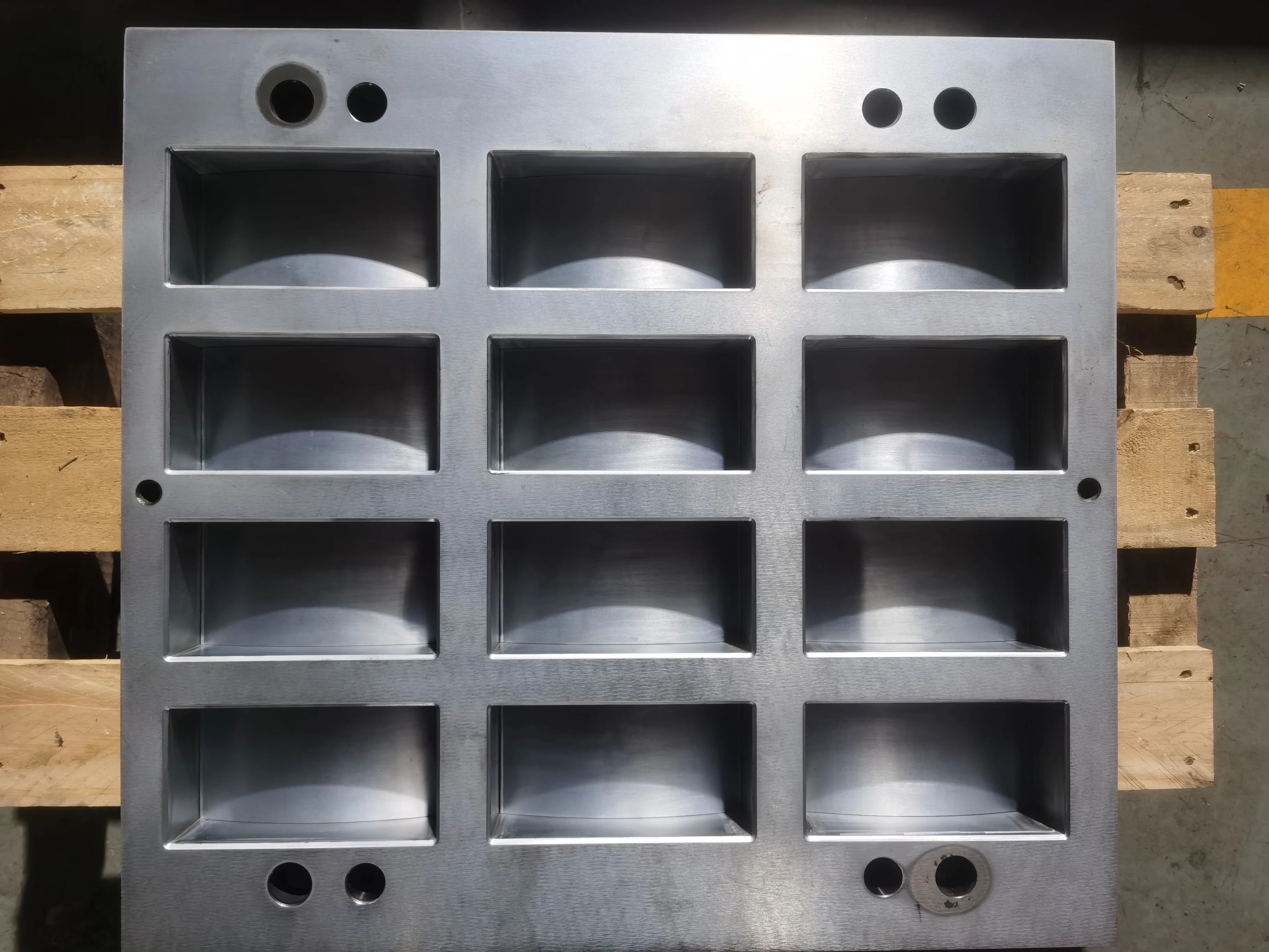 China High Grade Hot Press Machine ODM OEM elevator brake pads Brake Pads Making Machine Mold elevator brake bad mould