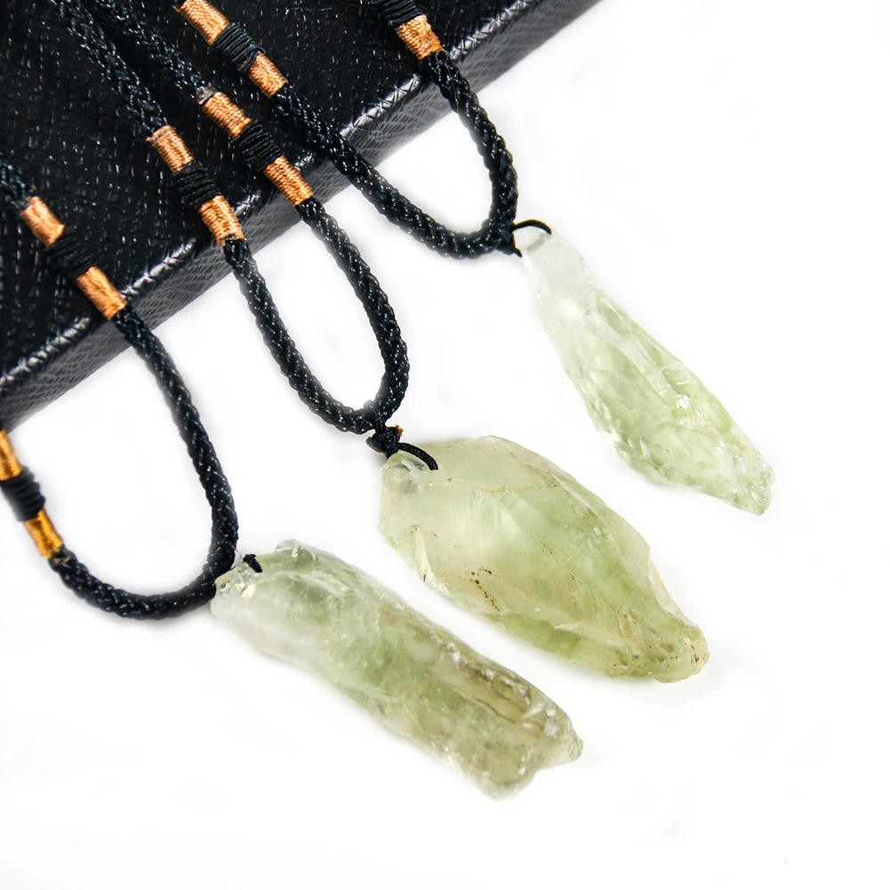 Wholesale natural good luck emerald quartz crystal stone jewelry pendant necklace for lady gift
