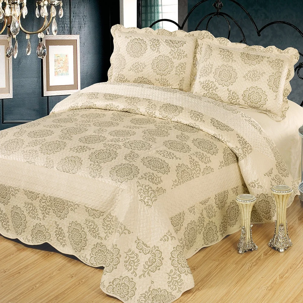 
Soft Velvet Printed Short Plush Microfiber Quilted Bedspread 