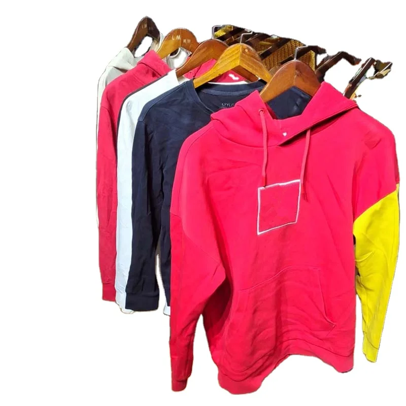 Mixed used winter clothes in bulk wholesales second hand factory ladies coats thrift fashionable paraka jackets and sweaters