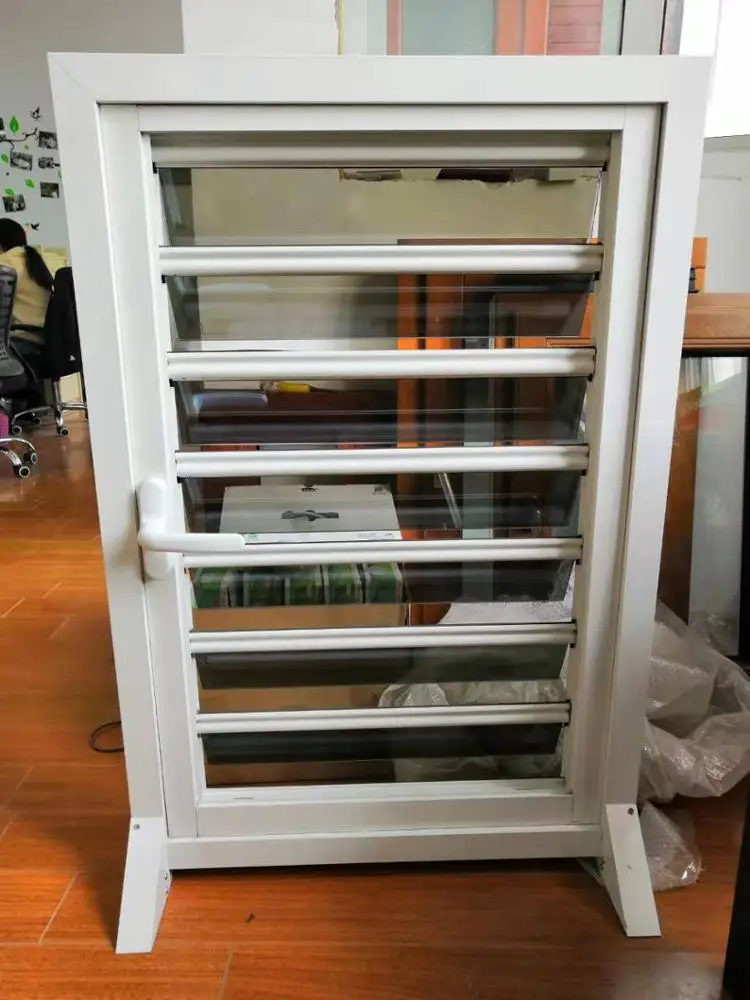 Новый стиль, алюминиевые высококачественные стеклянные жалюзи