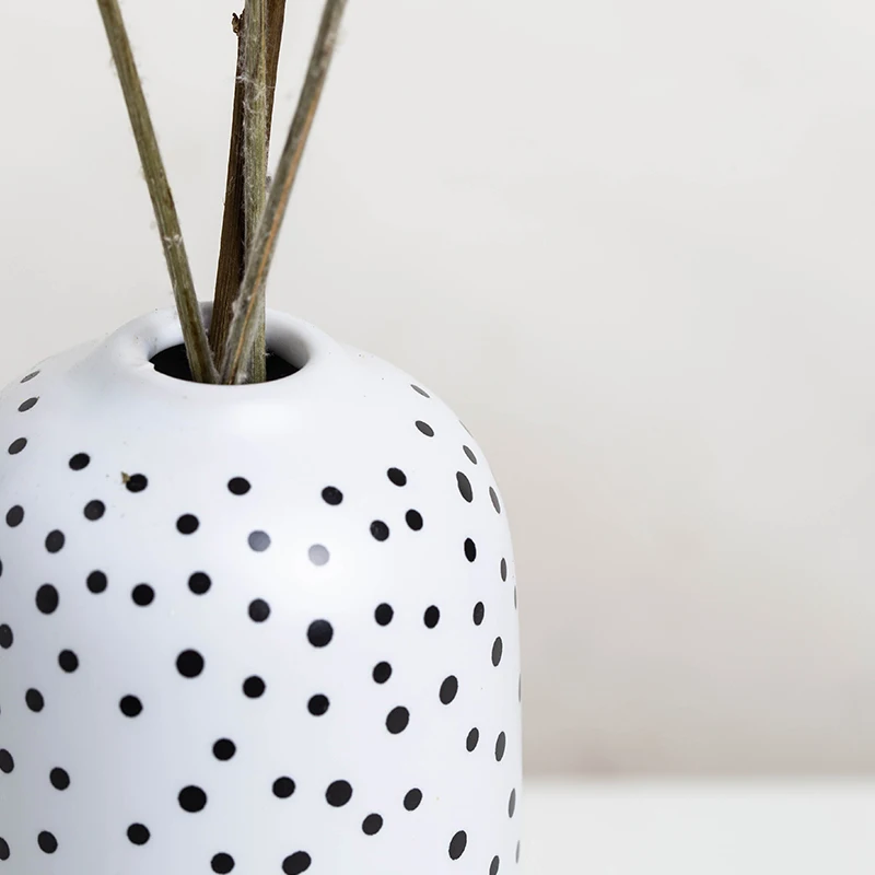 Yuanwang Ornament Nordic Porcelain Ceramic Vase Table Decorative Minimalist Flower Vase