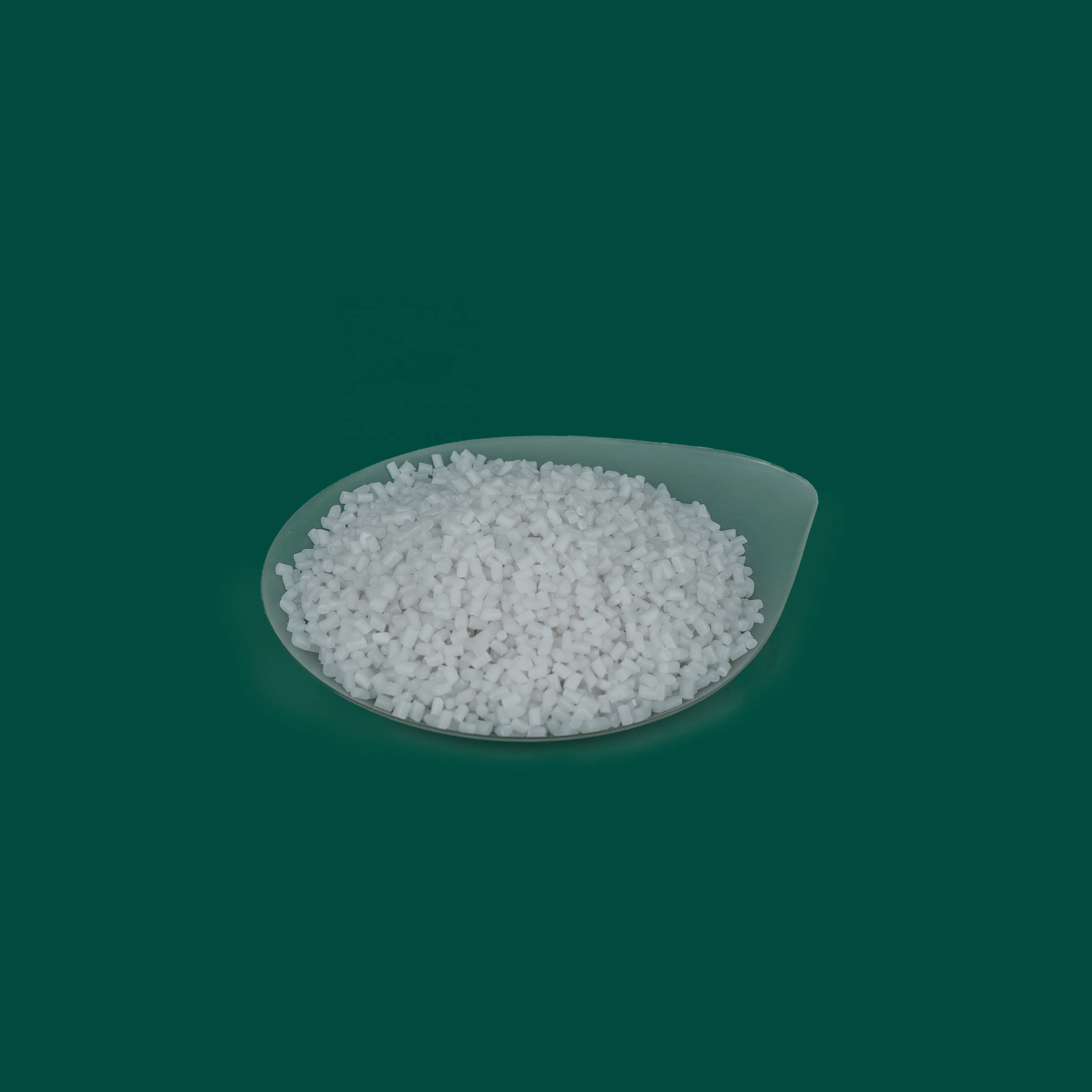 White  PP raw material Plastic Raw Materials White Color Biodegradable Granules Plastic
