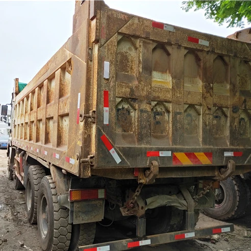Shacman Подержанный тяжелый самосвал 8x4 6x4 на продажу
