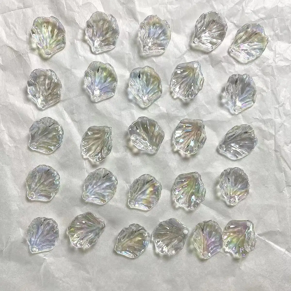 Low price wholesale acrylic shell-shaped beads transparent illusion beads for diy bracelet jewelry making