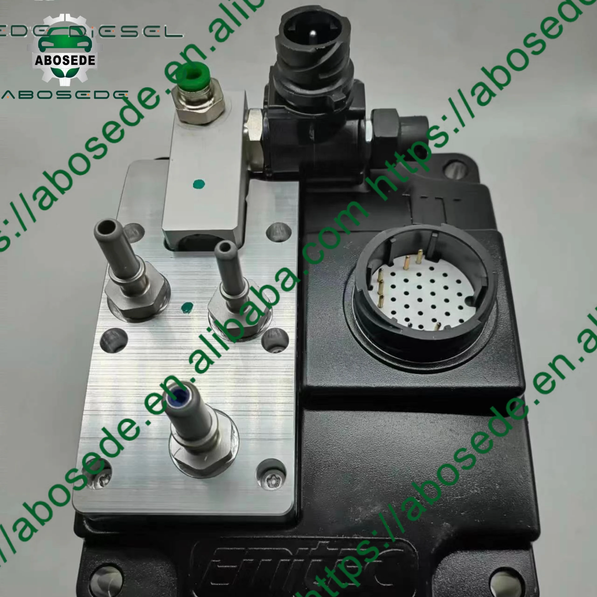 Urea pump  5273338 A034J233 24V