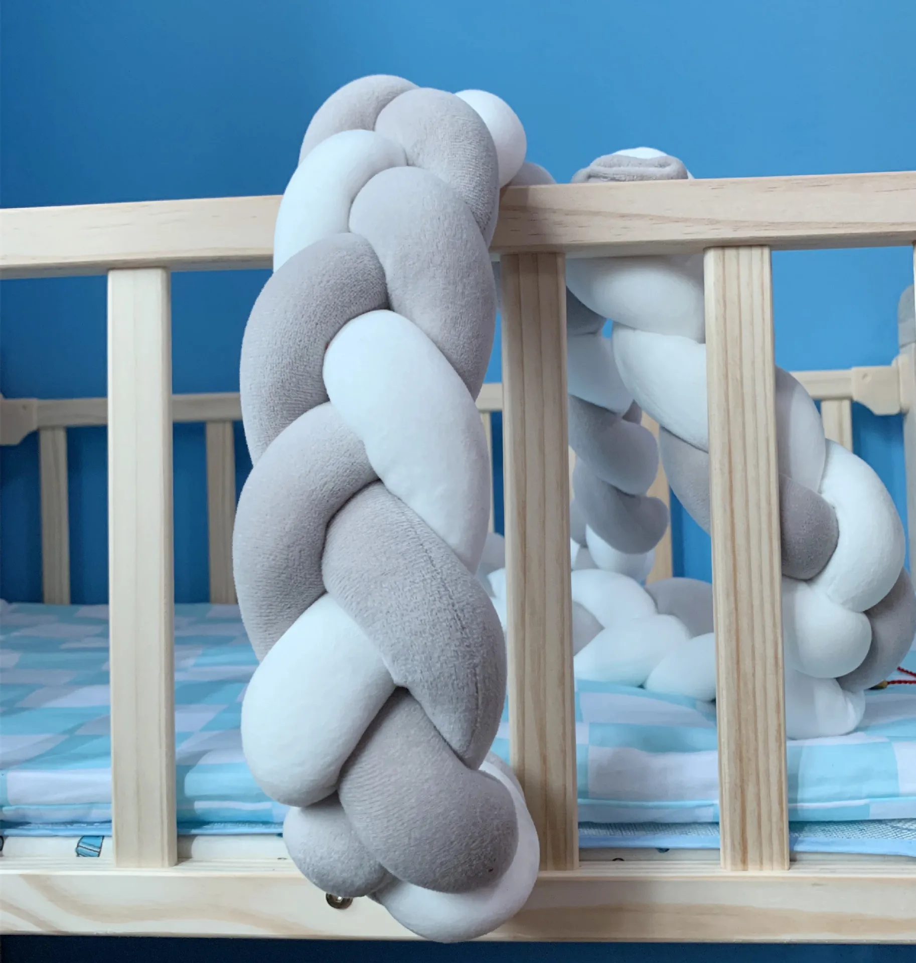 
Manufacturer Direct Sale Knit Baby Bed Ruffle Chunky 100% Cotton Knit Weighted Baby Blanket Protector 