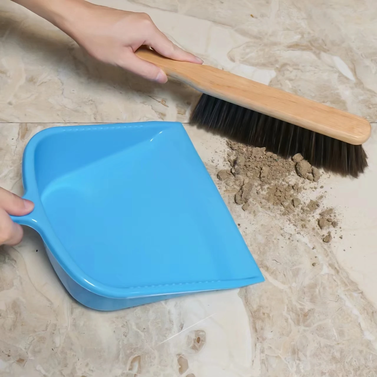 Hand Broom and Dustpan Set,Dustpan and Brush Set,Handheld Dustpan are Used to Clean Kitchens, Floors, Tables, Animal Cages.