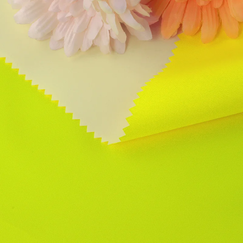 
EN20471 fluorescent standards polyester oxford fabric PU milky coated 3000MM and waterproof 