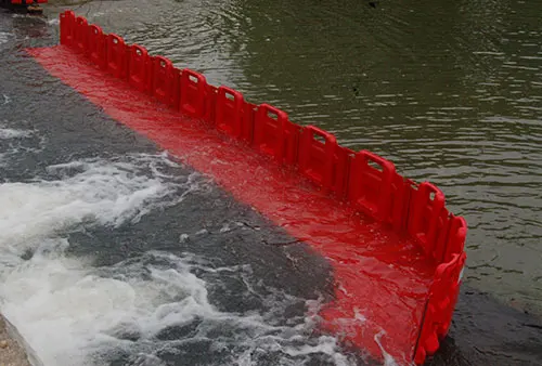 ABS Movable flood barrier boxwall water gate flood defence for garage subway